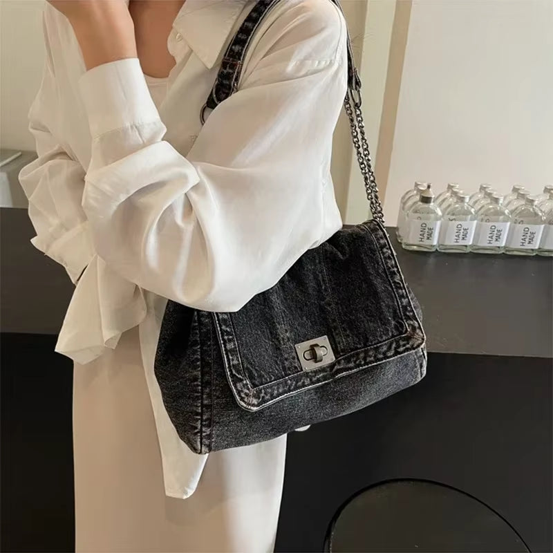 Retro Denim Shoulder Bag With Fashion Chain