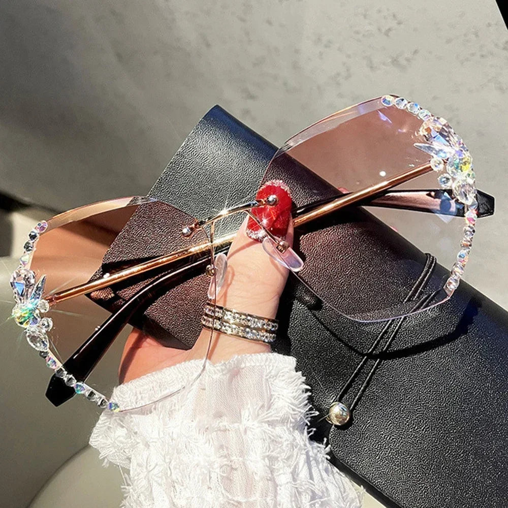 2025 Luxury Design Vintage Rimless Rhinestone Sunglasses