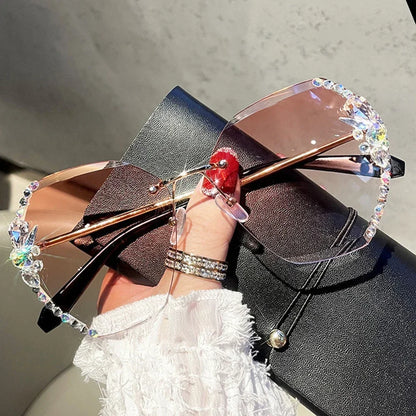 2025 Luxury Design Vintage Rimless Rhinestone Sunglasses